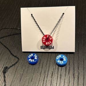 Effy “FUN” 3-bead black long chain necklace. New,?in packaging.